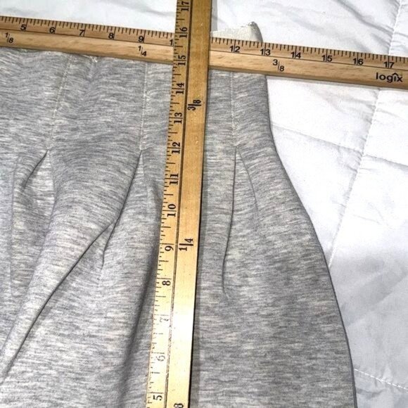 Gap Womens Gray Pleated Skirt Size S Polyester Blend - Picture 8 of 8